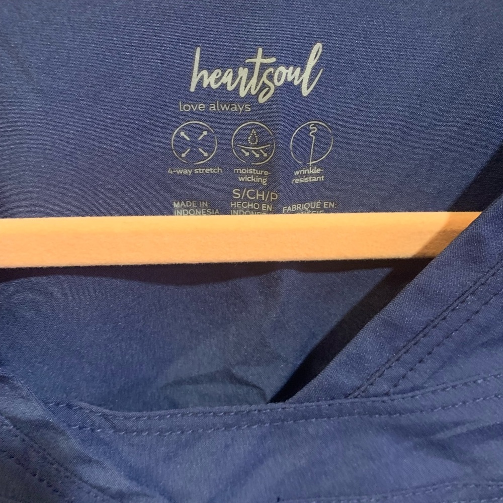 Heart soul Cobalt Blue Scrub Scrubs Top Small NWT New with Tags ๐ท - Picture 4 of 7